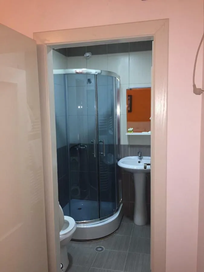 Hotel Bujtina Bicolli Korce Albania